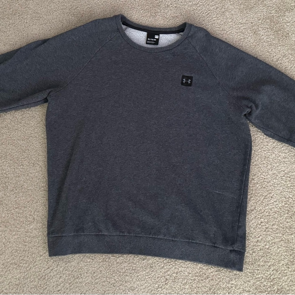 Under Armour Men's Charcoal Crewneck Sweater